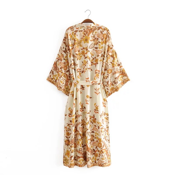 Retro Boho 70’s Style Vintage Floral Kimono Duster - Picture 2 of 6